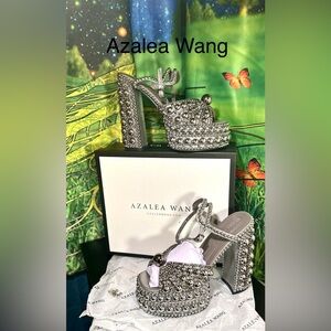 Azalea Wang Pewter Embellished Studded Women's Platforms New In Box